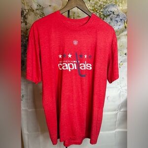 Washington Capitals men’s short sleeve tee shirt‌ EUC
